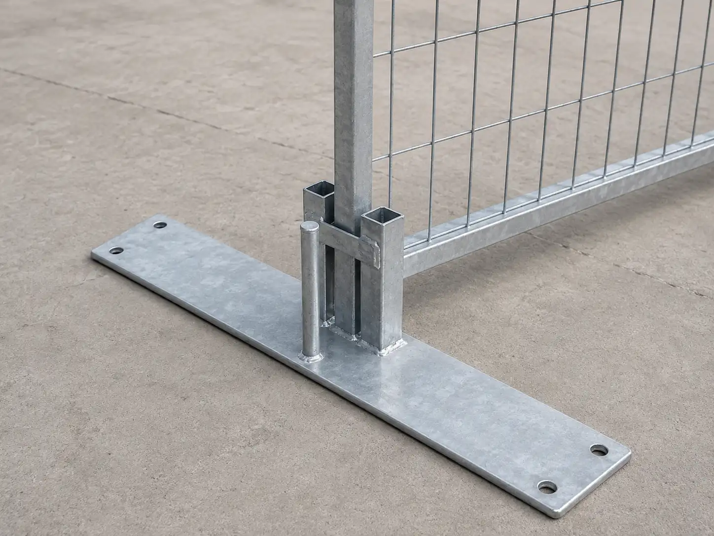 Canada temporary fence plastic base and lower panel connection