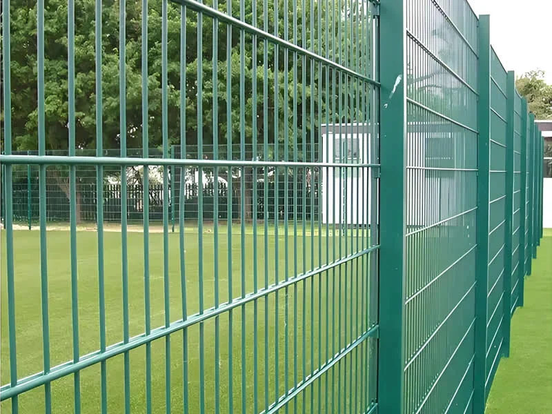 Green coated 868 double wire fence finish for perimeter project